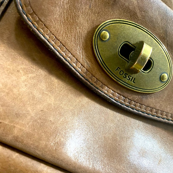 Fossil Purse - Picture 3 of 8